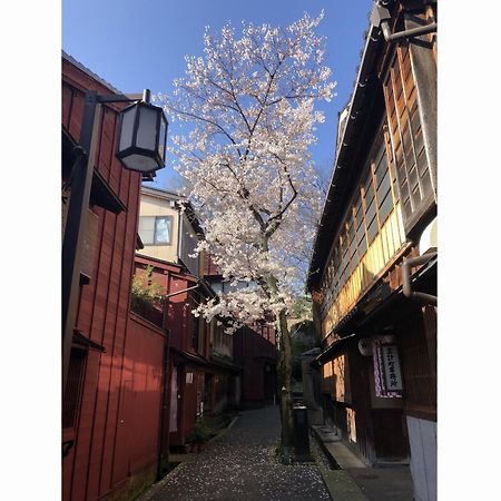 Kanazawa Guesthouse Stella Exterior photo